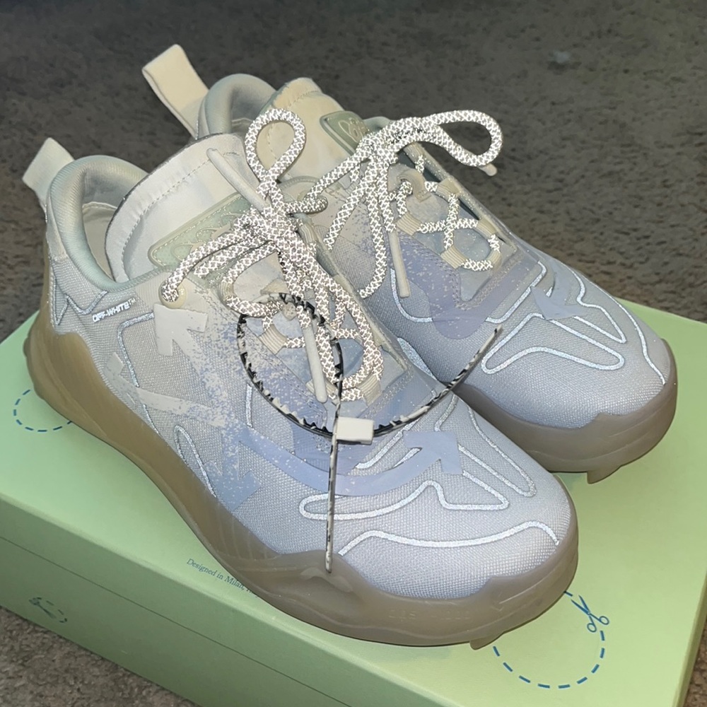 Off white odsy mesh beige liliac sneakers